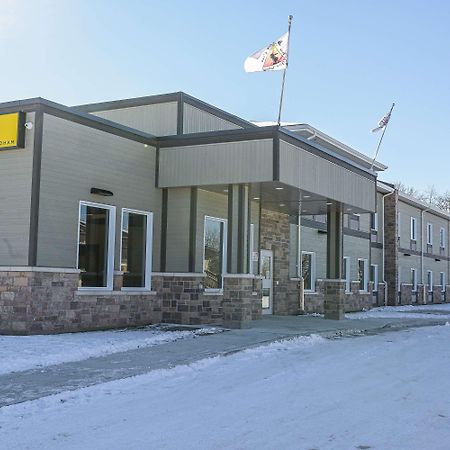 Hotel Super 8 By Wyndham Moosonee Zewnętrze zdjęcie