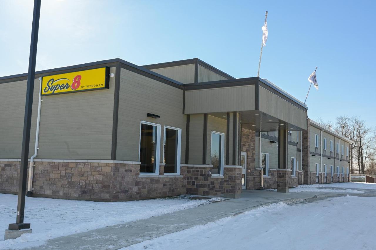 Hotel Super 8 By Wyndham Moosonee Zewnętrze zdjęcie
